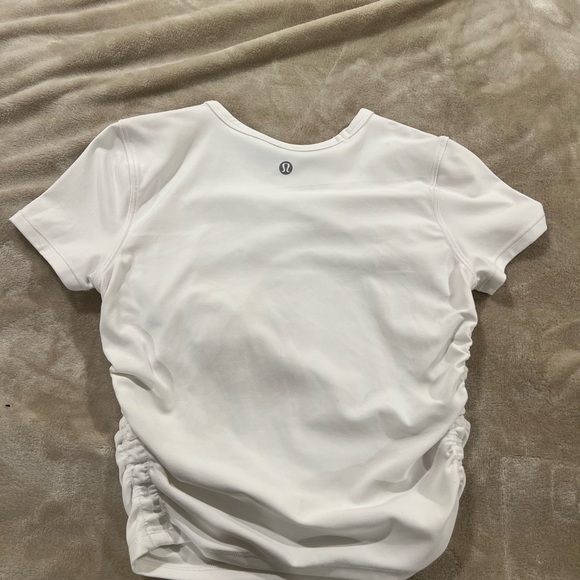 Lululemon shirt - Picture 2 of 2